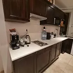 Almi - The Cliff Apartment Obzor